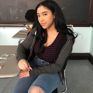 Meet your Posher, Nicole